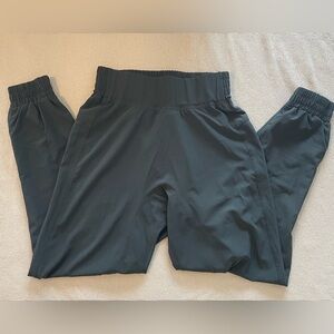 NWT HALARA Slate Blue Lightweight Joggers size Small